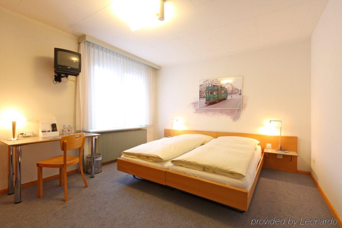 Hotel Muenchnerhof Basel Dış mekan fotoğraf